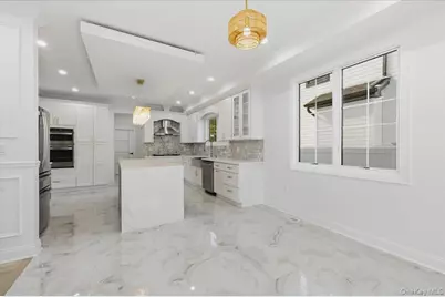 2159 Franklin Avenue, East Meadow, NY 11554 - Photo 18
