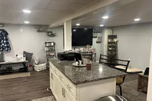 313 Lexington Ave, West Babylon, NY 11704 - Photo 18