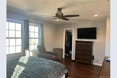 313 Lexington Avenue, West Babylon, NY 11704 - Photo 8