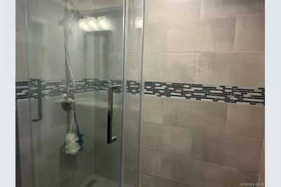 313 Lexington Avenue, West Babylon, NY 11704 - Photo 12