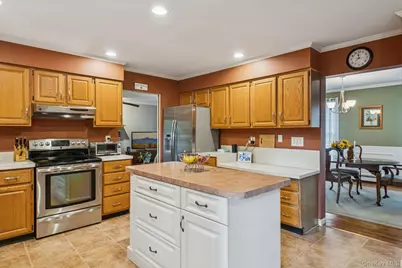 17 Sunwood Drive, Miller Place, NY 11764 - Photo 10