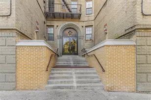 1100 Grand Concourse, Bronx, NY 10456 - Photo 20
