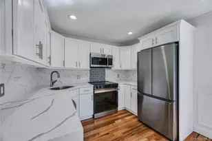 177 Waverly Ave, Patchogue, NY 11772 - Photo 10