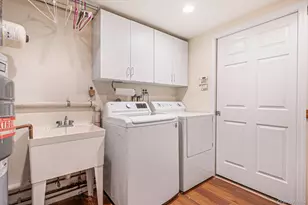 2994 Lonni Ln, Merrick, NY 11566 - Photo 28