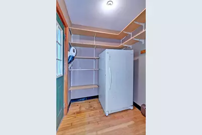 214 Foster Avenue, Sayville, NY 11782 - Photo 10