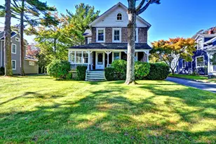 214 Foster Ave, Sayville, NY 11782 - Photo 2