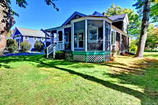 214 Foster Ave, Sayville, NY 11782 - Photo 26