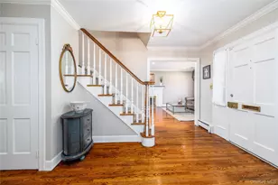 3 Cash Ln, Rockville Centre, NY 11570 - Photo 6