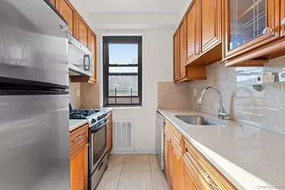 69-60 108th Street #719, Forest Hills, NY 11375 - Photo 14