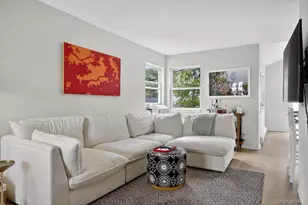 22 8th St, Bayville, NY 11709 - Photo 4