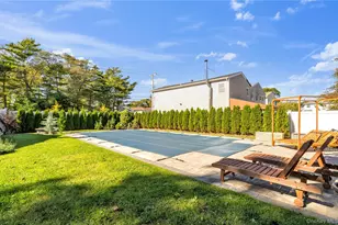 102 Lafayette St, Copiague, NY 11726 - Photo 16