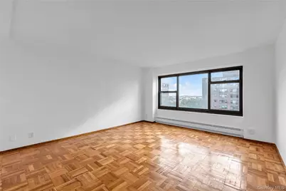 21-71 34th Avenue #11B, Astoria, NY 11106 - Photo 2
