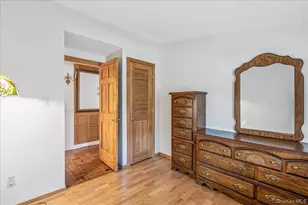 5 Torrey Pine Ln, Medford, NY 11763 - Photo 14