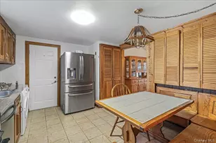 5 Torrey Pine Ln, Medford, NY 11763 - Photo 6