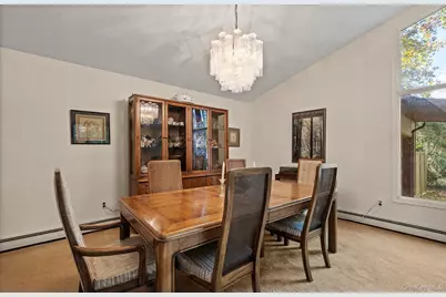 33 Sherwood Lane, East Hampton, NY 11937 - Photo 6