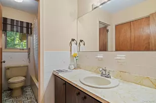 33 Sherwood Ln, East Hampton, NY 11937 - Photo 20