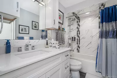 35 Savona Court, New York, NY 10309 - Photo 34