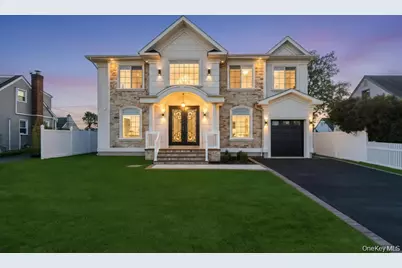 3562 Raven Street, Levittown, NY 11756 - Photo 2