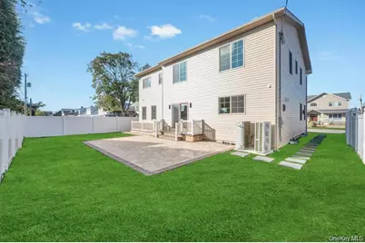 3562 Raven Street, Levittown, NY 11756 - Photo 34