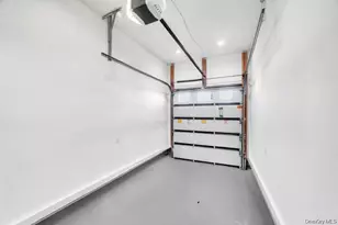 3562 Raven St, Levittown, NY 11756 - Photo 32