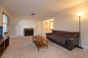 4 Francis Ave, West Nyack, NY 10960 - Photo 2