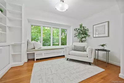 19 Huntwood Place, Mount Vernon, NY 10552 - Photo 10