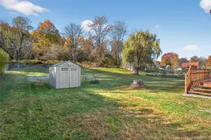 27 Cherrywood Dr, Goshen, NY 10924 - Photo 32