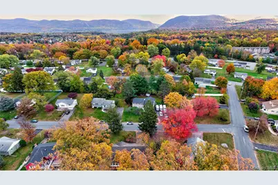 4 Parade Place, New Windsor, NY 12553 - Photo 26