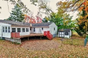 4 Parade Pl, New Windsor, NY 12553 - Photo 24