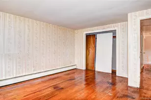 4 Parade Pl, New Windsor, NY 12553 - Photo 14