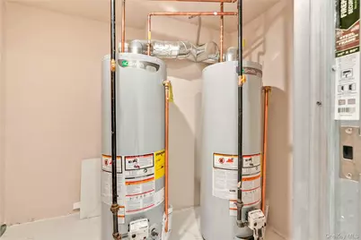 451 Ridgewood Avenue, Brooklyn, NY 11208 - Photo 20