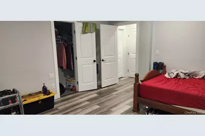 466 Granny Road, Medford, NY 11763 - Photo 8