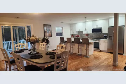 466 Granny Road, Medford, NY 11763 - Photo 4