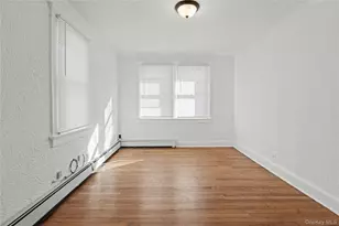 7 S Atlantic St, Bay Shore, NY 11706 - Photo 6