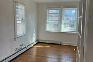 7 S Atlantic St, Bay Shore, NY 11706 - Photo 14