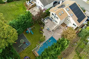 12 Flo Dr, Syosset, NY 11791 - Photo 38