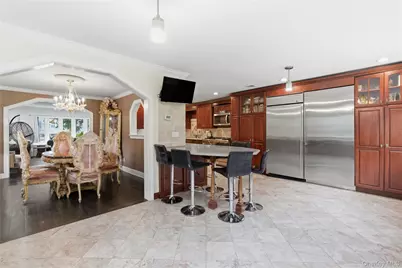 12 Flo Drive, Syosset, NY 11791 - Photo 8