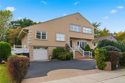 12 Flo Drive, Syosset, NY 11791 - Photo 4