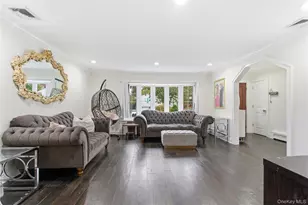 12 Flo Dr, Syosset, NY 11791 - Photo 4