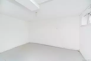 118-15 203rd St, Saint Albans, NY 11412 - Photo 24