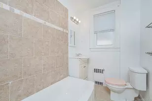 118-15 203rd St, Saint Albans, NY 11412 - Photo 18