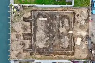 3668 Naomi St, Seaford, NY 11783 - Photo 2