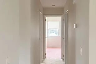 17 Alex Ln, Glen Cove, NY 11542 - Photo 6