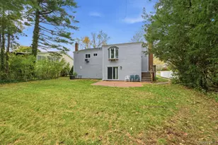 18 Dunhill Rd, Manhasset Hills, NY 11040 - Photo 18