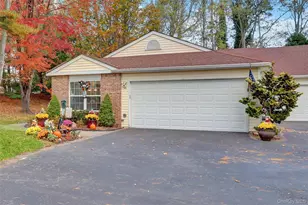 14 Chipmunk Trail, Coram, NY 11727 - Photo 2