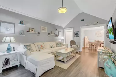 14 Chipmunk Trail, Coram, NY 11727 - Photo 4