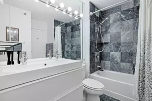 4 Martine Ave, White Plains, NY 10606 - Photo 18