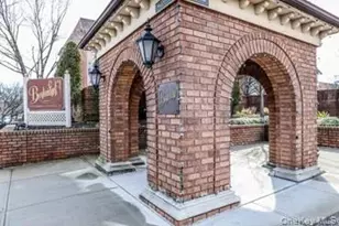 12-32 Diane Pl, Bayside, NY 11360 - Photo 20