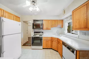 231-06 Union Tpke, Bellerose, NY 11427 - Photo 16