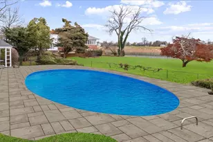 246 Briarwood Crossing, Lawrence, NY 11559 - Photo 22